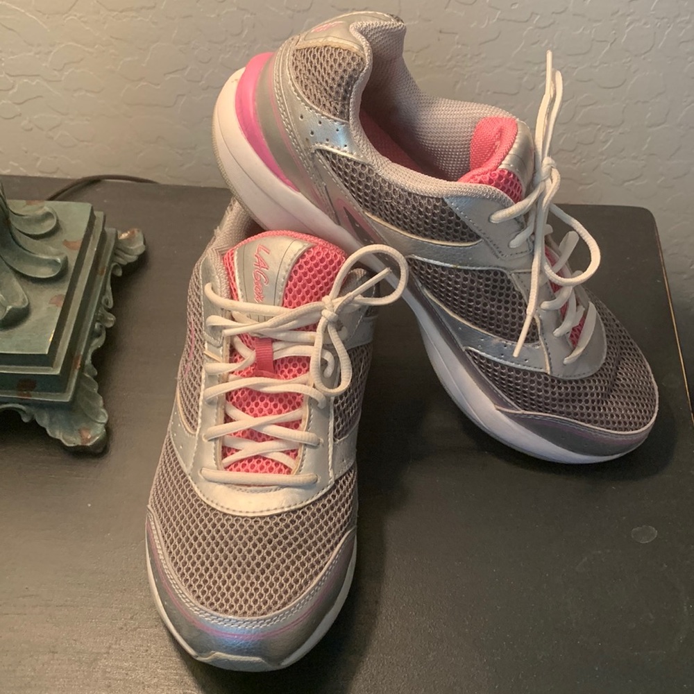 LA Gear walk n tone sneakers women’s size 9.5